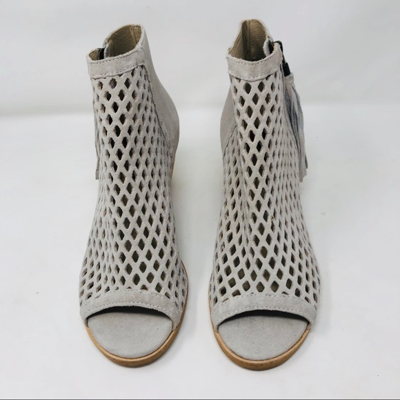 COPY - New Matisse Indie Cut out tassel ankle booties - Picture 2 of 7